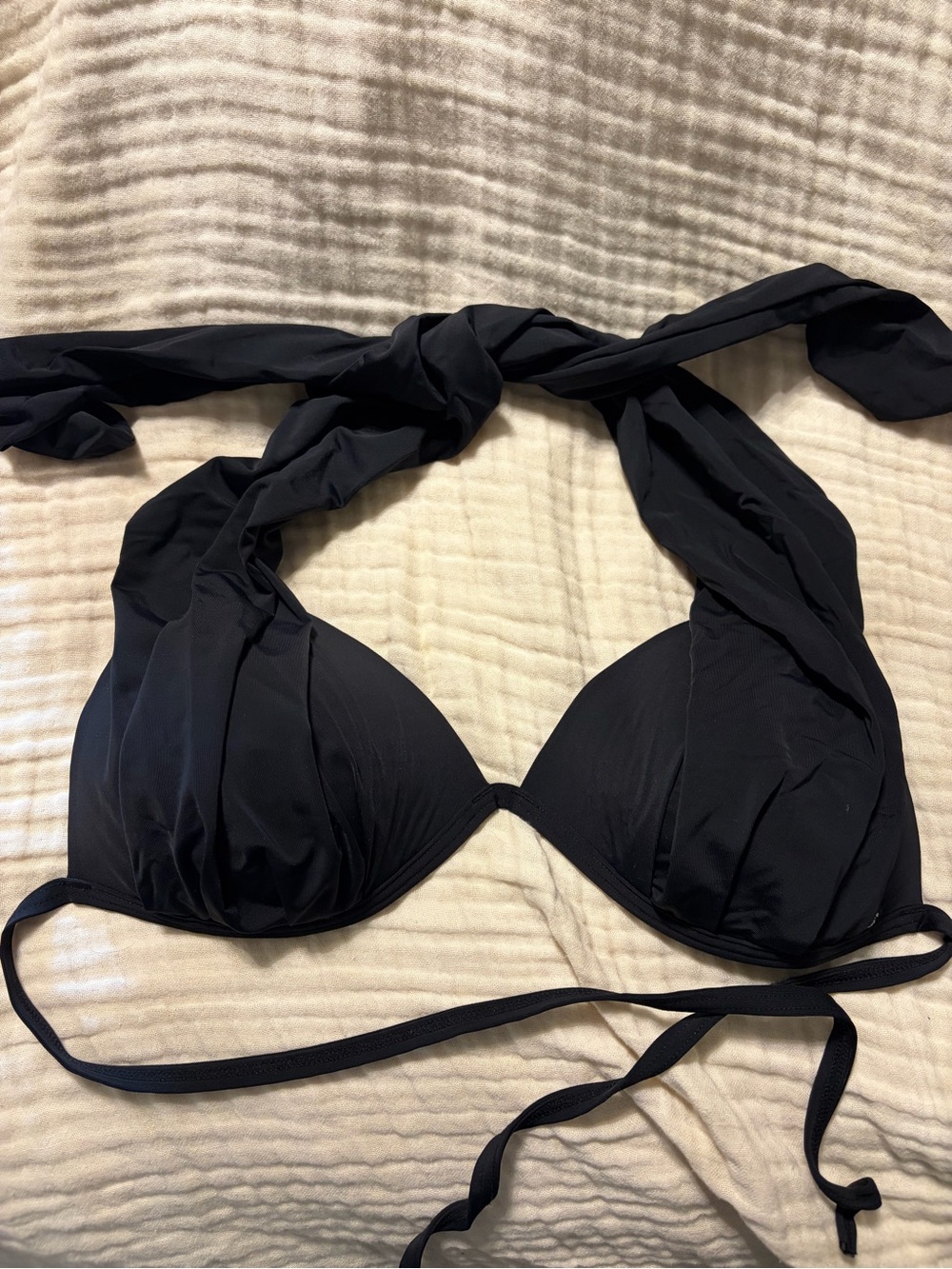 La Vie En Rose Black Halter Bikini Top